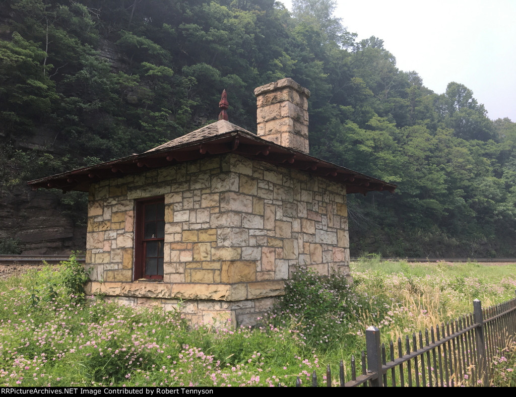 Horseshoe Curve